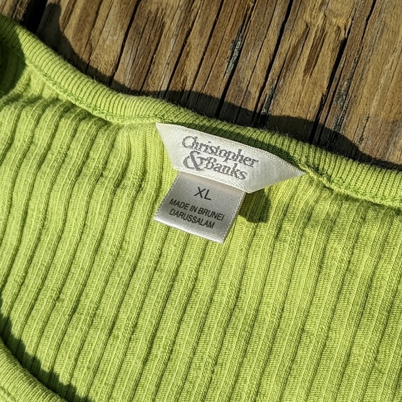 Lime green Christoph & banks top. - Picture 2 of 3